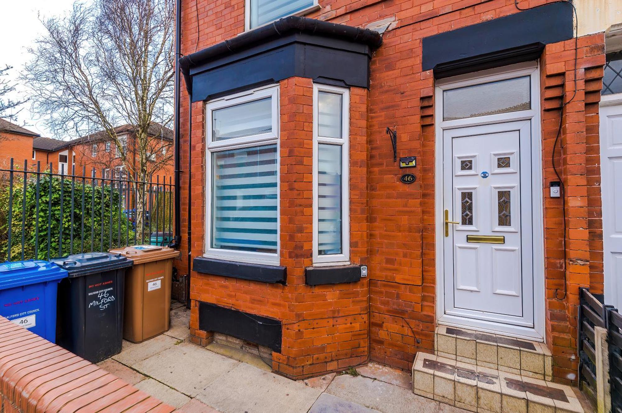 4 Bedroom Victorian House Manchester Bagian luar foto