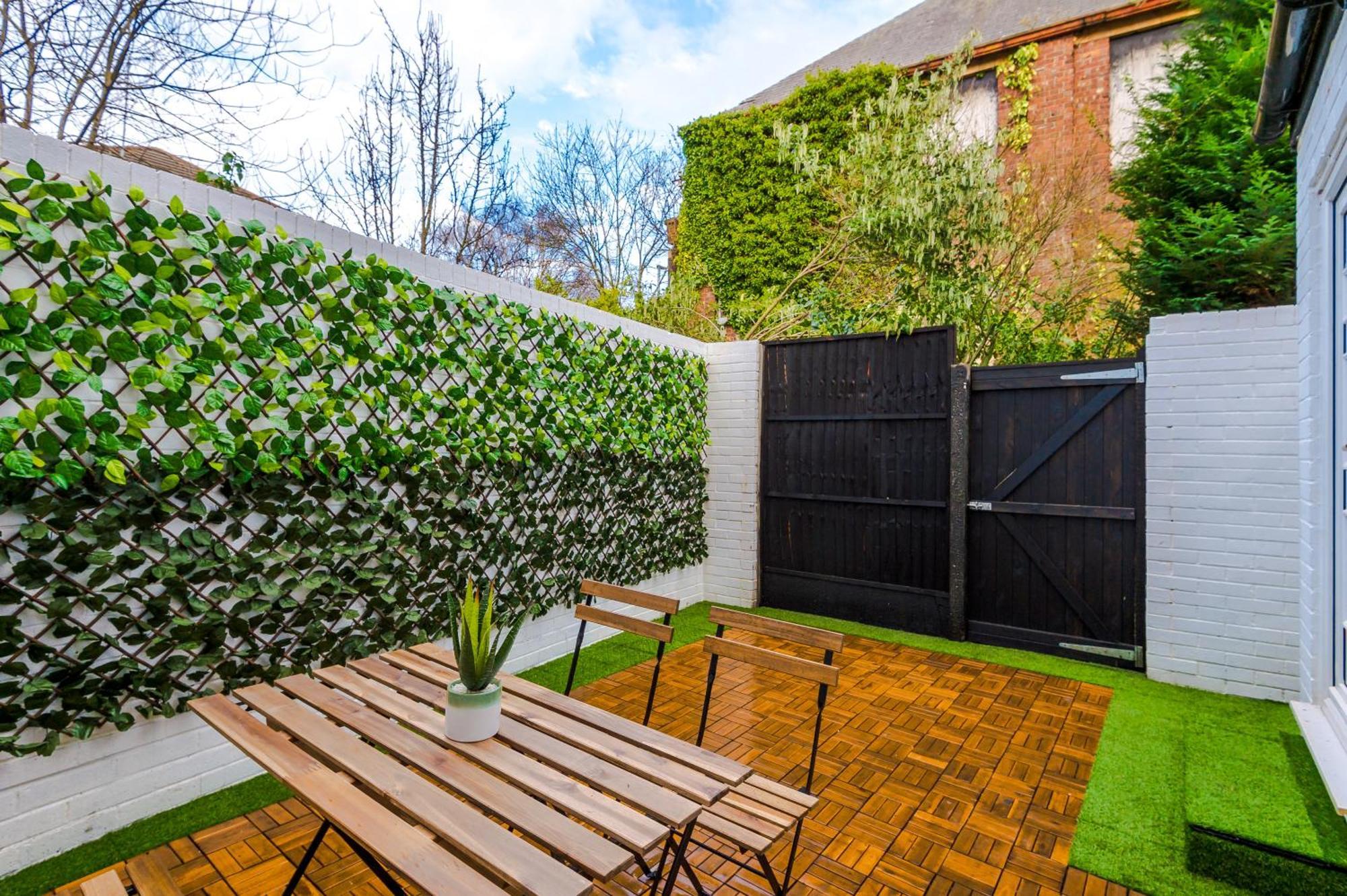 4 Bedroom Victorian House Manchester Bagian luar foto
